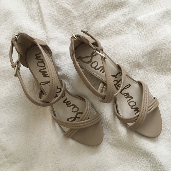 Sam Edelman | Sloan Wedges - Picture 5 of 8